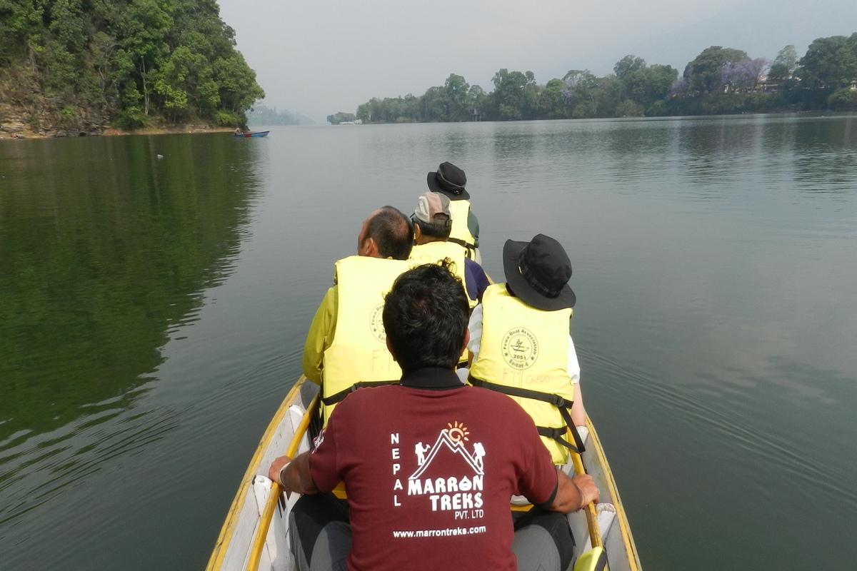 Canoeing Chitwan