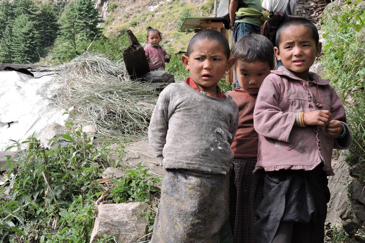 Children at Manaslu region