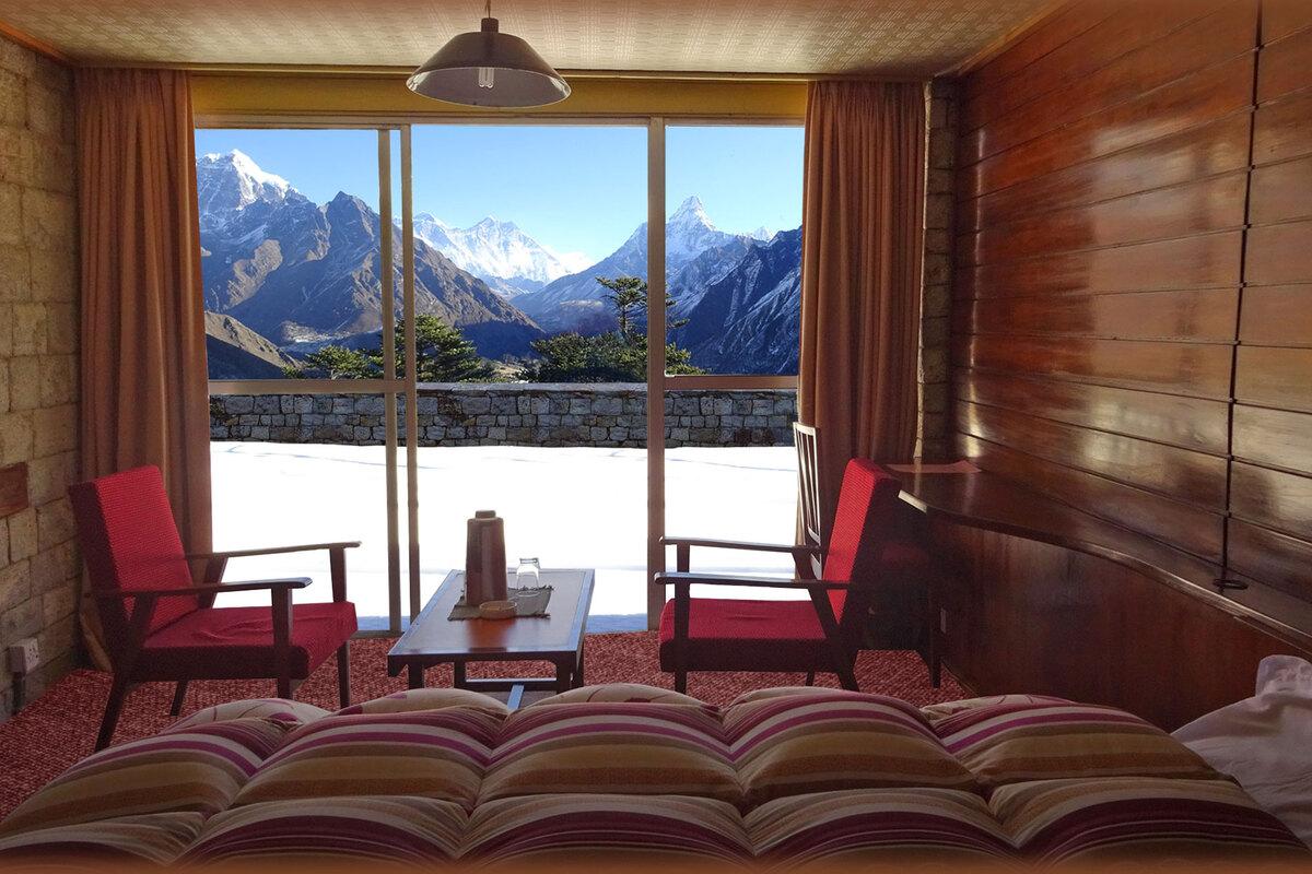 Luxury hotel in Everest