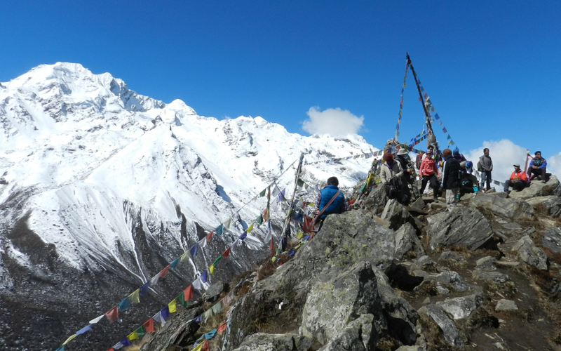 Tsergo Ri (5,033m)